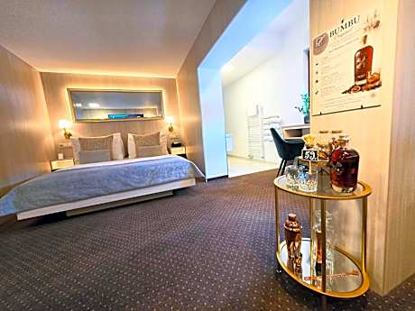 Deluxe Double Room with Welcome Drink