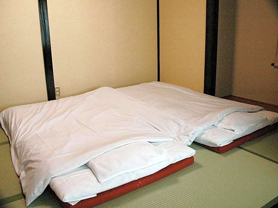 くさつのお宿 清重館 Kiyoshigekan 素泊りの宿