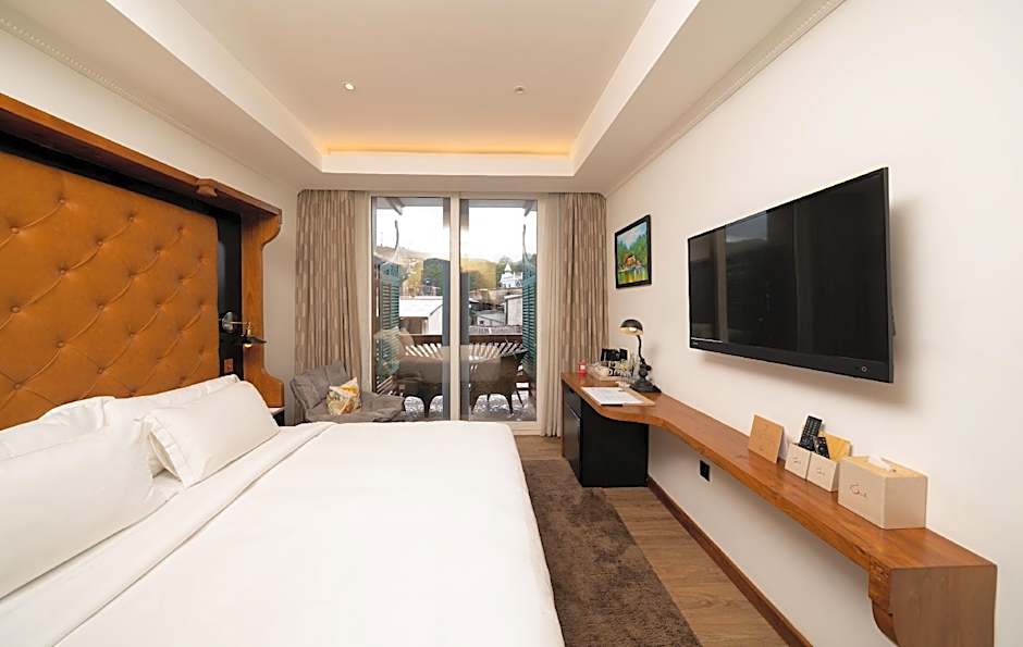 The Radh Hotel