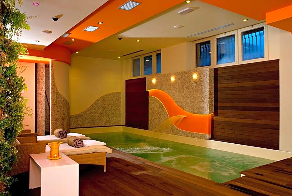Cristallo Wellness Hotel