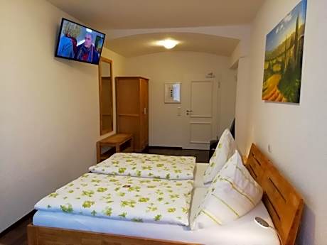 Twin Room with Bathroom