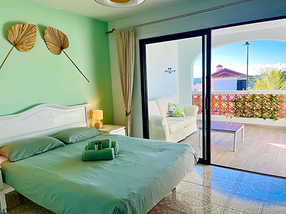 Fantastic sea and golf course view house with 3 bedrooms