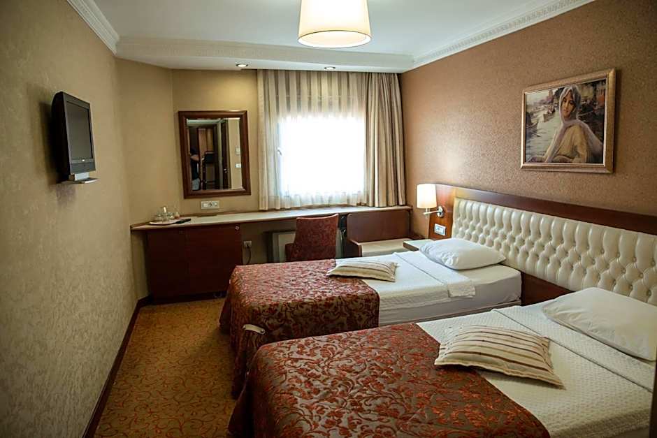 Yuksel Hotel
