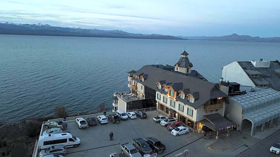 Cacique Inacayal Lake Hotel & Spa