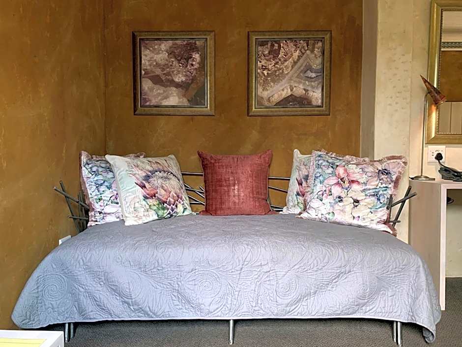 African Rock Hotel & Spa -"Relaxed Exclusivity"
