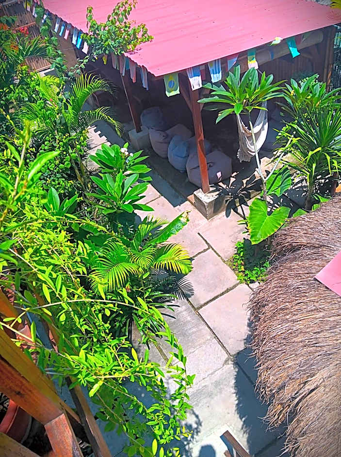 Good Vibes Bungalows