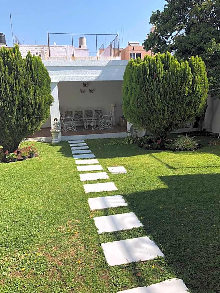 Hostal Guadalajara Cosmopolitan Providencia