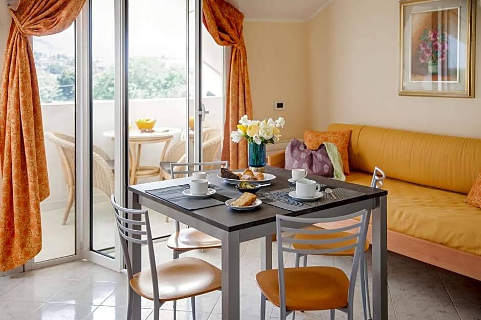 Diano Sporting Apartments