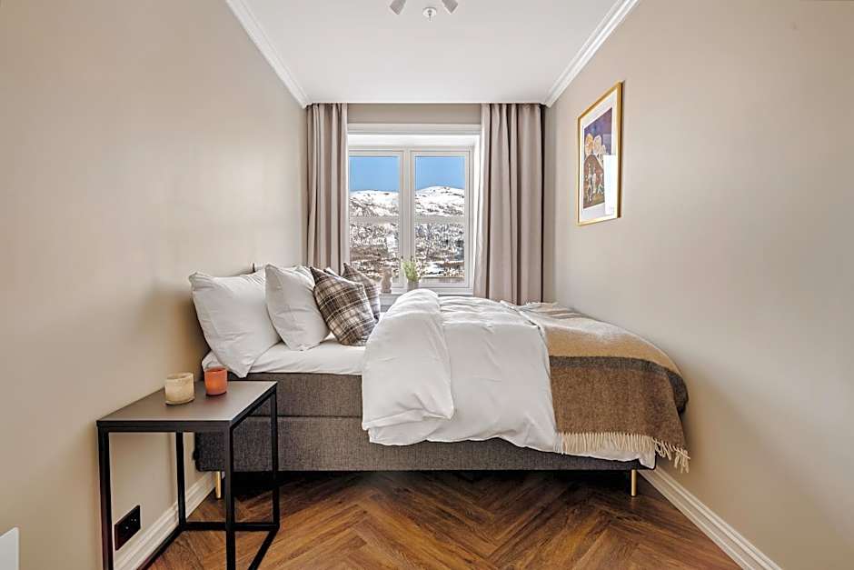 Enter St Elisabeth Suites & Spa