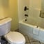 Luxury Inn and Suites Seaworld