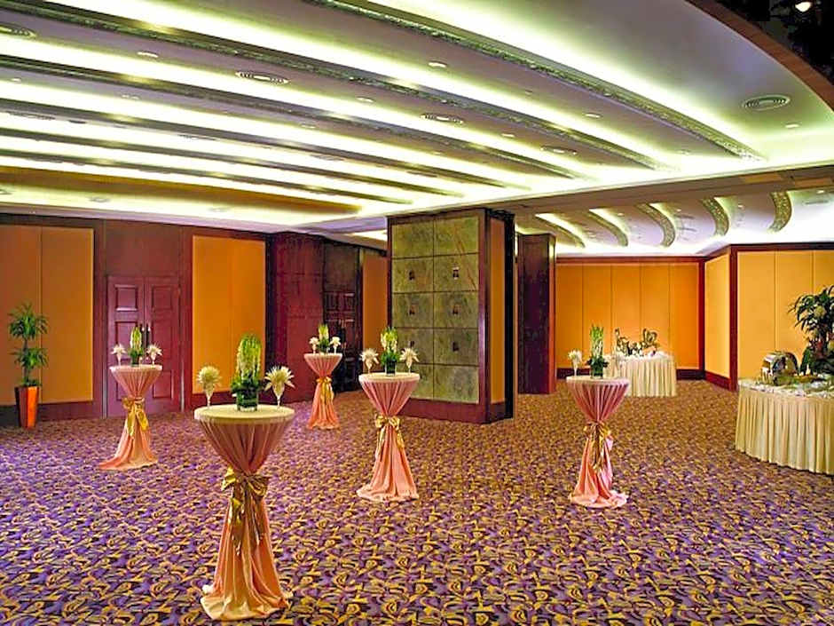 The Pavilion Hotel