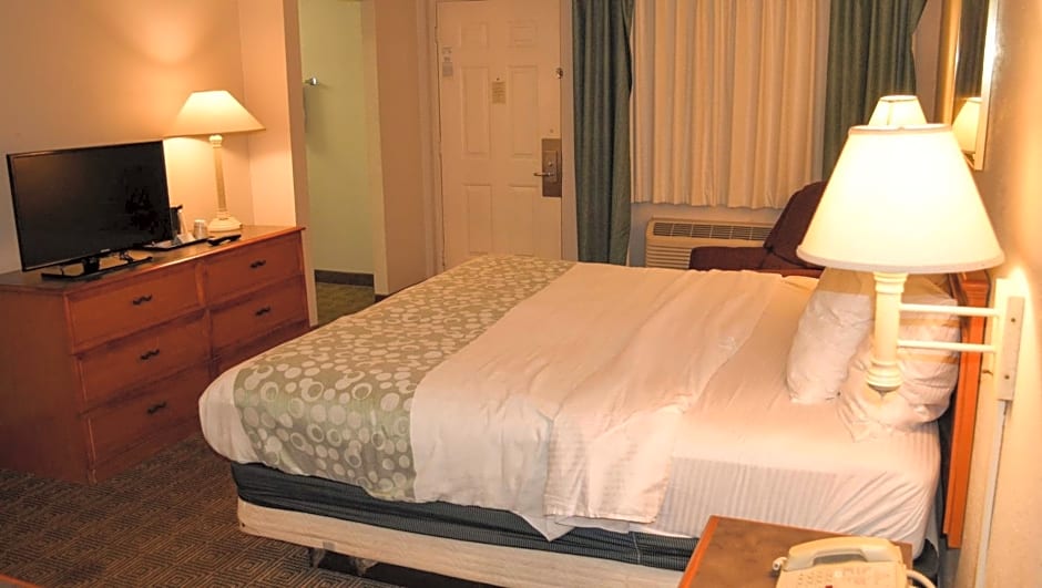 Magnuson Hotel Texarkana
