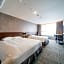 Hotel With City