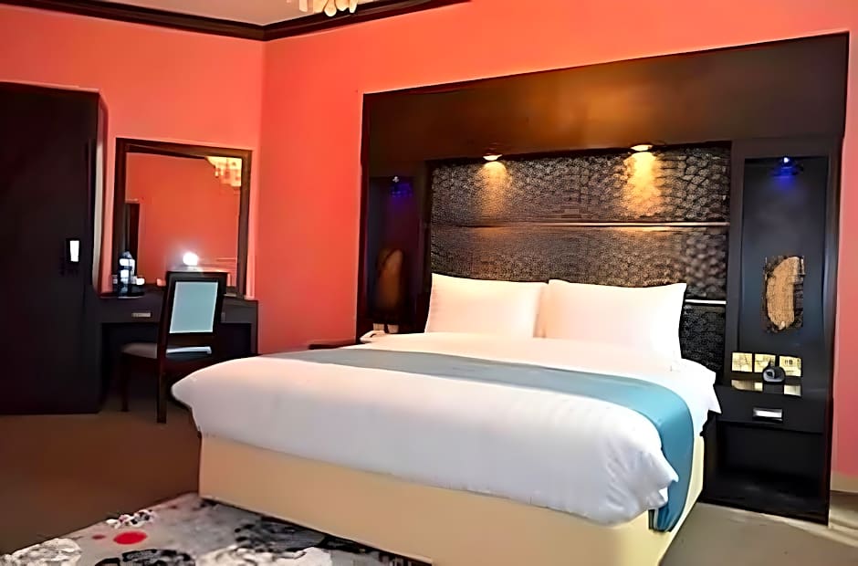 Royal Phoenicia Hotel