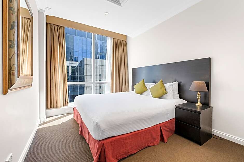 Clarion Suites Gateway