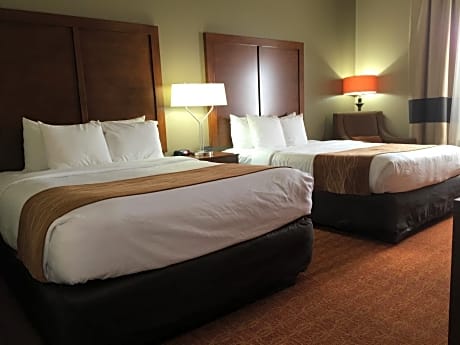 Queen Room with Two Queen Beds - Non-Smoking