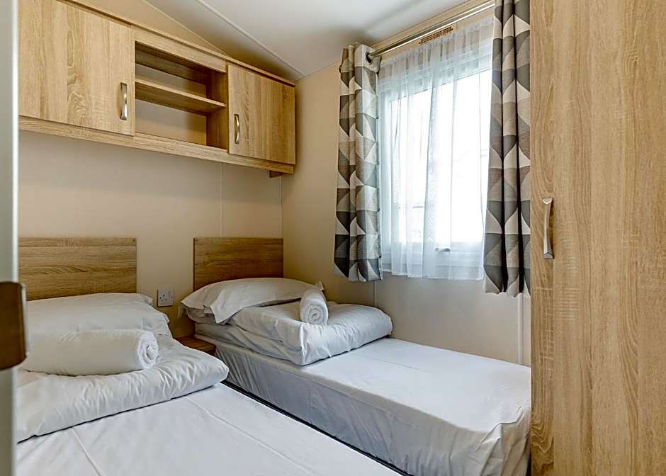 Meadow Lakes Holiday Park