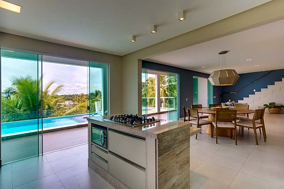 Family Friendly - Luxo, Piscina Privada e Vista para o Mar!