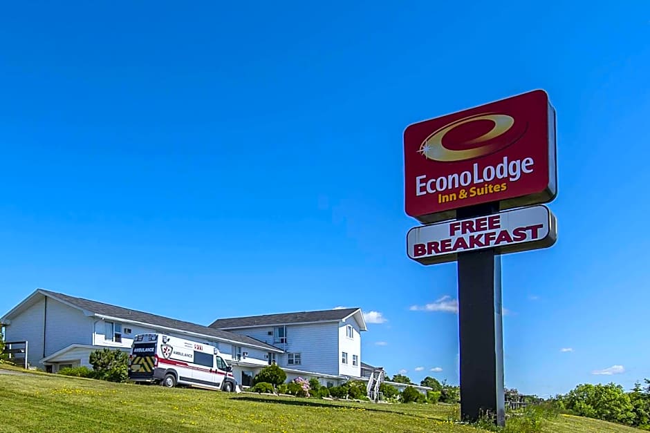 Econo Lodge Inn & Suites