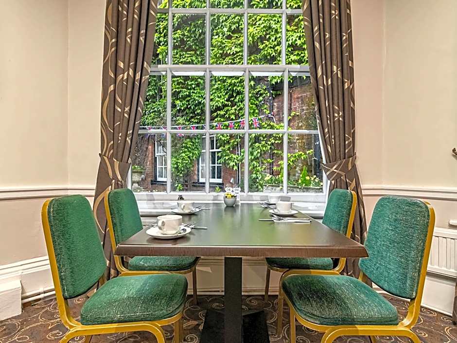 Mercure Salisbury White Hart Hotel