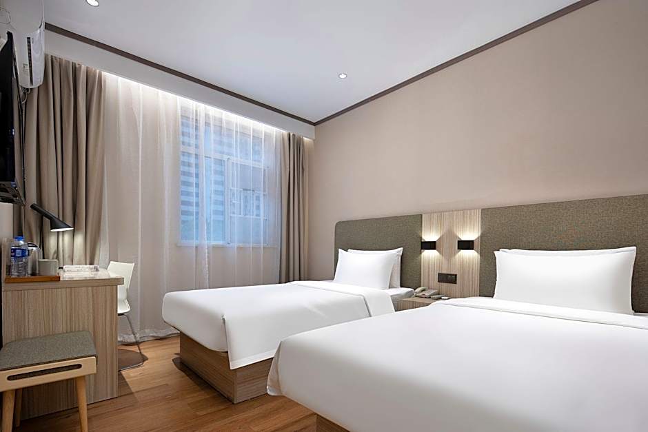 Hanting Express Changsha Renmin Middle Road – Changsha, KY