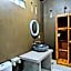 Artomoro Bali
