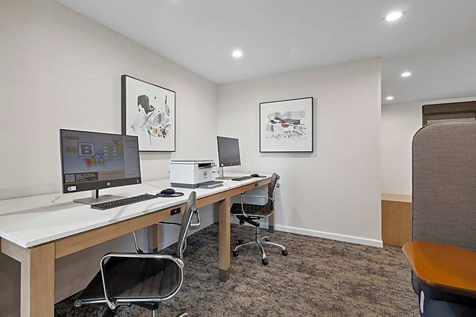 Staybridge Suites Sacramento Woodland By IHG