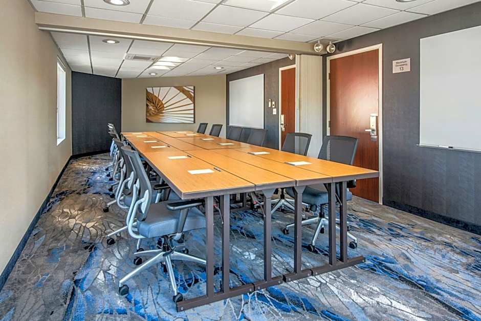 Fairfield Inn & Suites by Marriott San Jose Airport