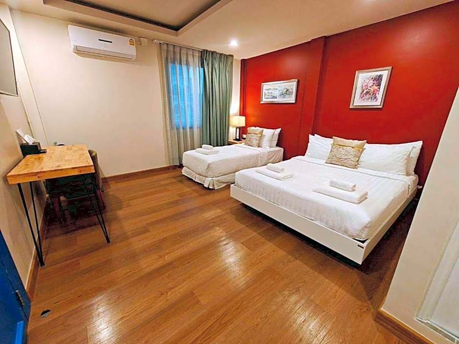 Ployburi Boutique Hotel