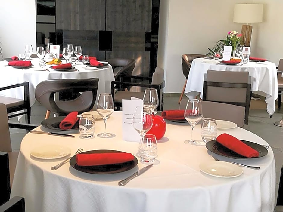 Logis Hotel Blanc