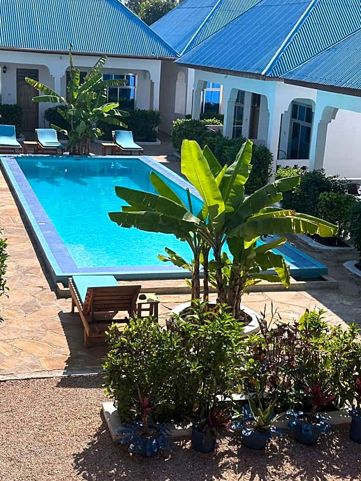 AROYA Boutique Hotel