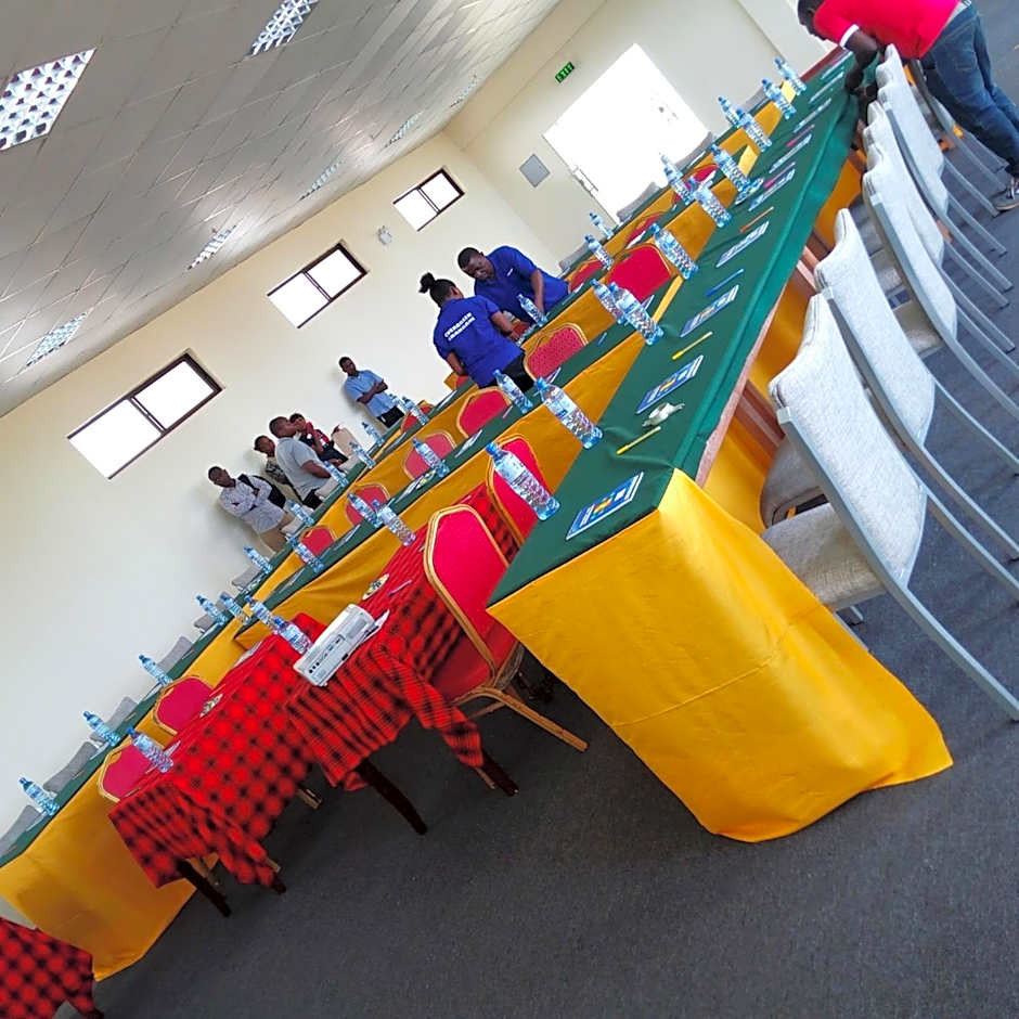 Luwa Evergreen Hotel