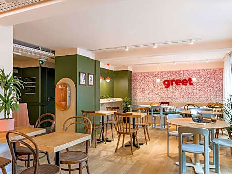 greet Hotel Prevessin Geneve Aeroport