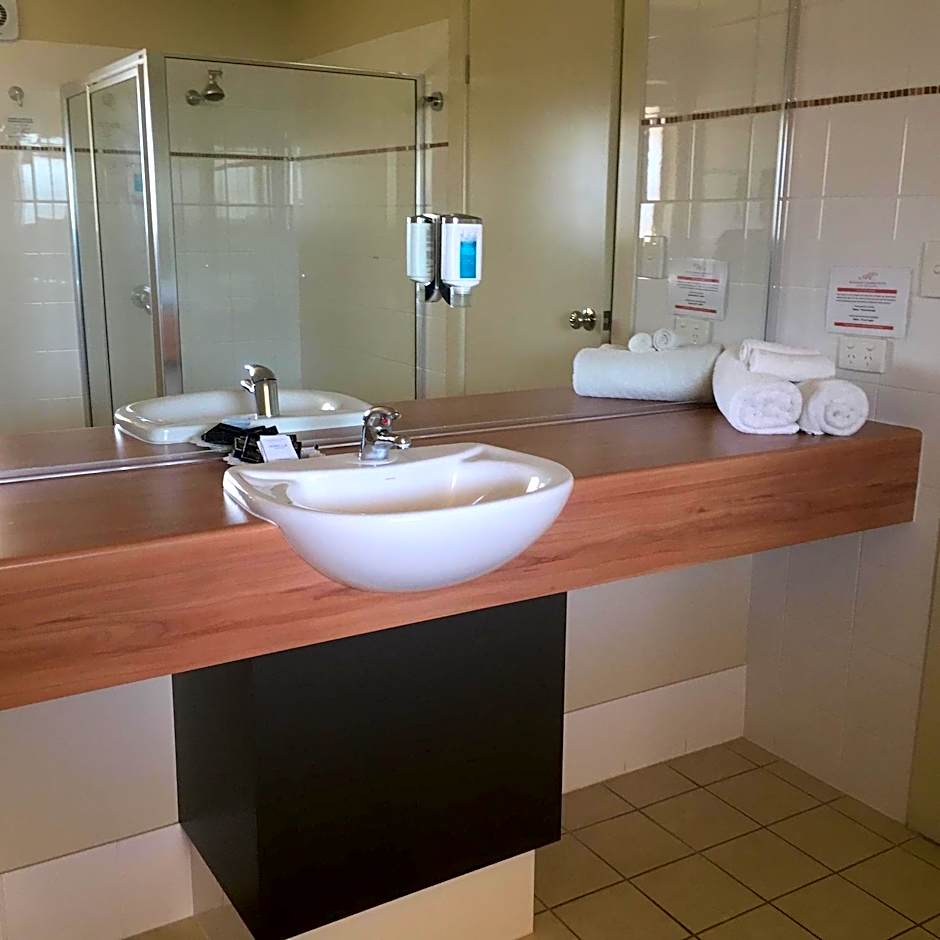 Alexander Cameron Suites