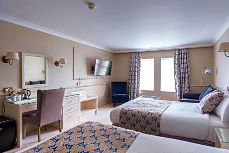 Superior Double Room with Two Double Beds - Non-Smoking