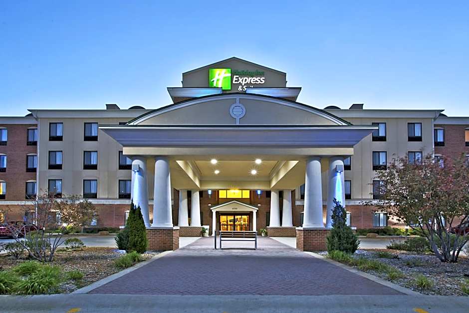 Holiday Inn Express Hotel & Suites Anderson By IHG
