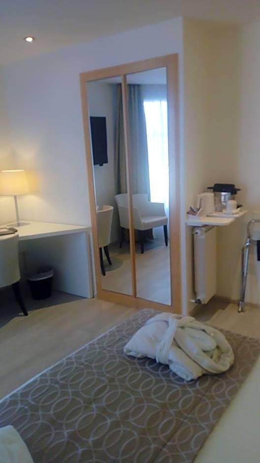 Best Western Plus Hotel Carlton