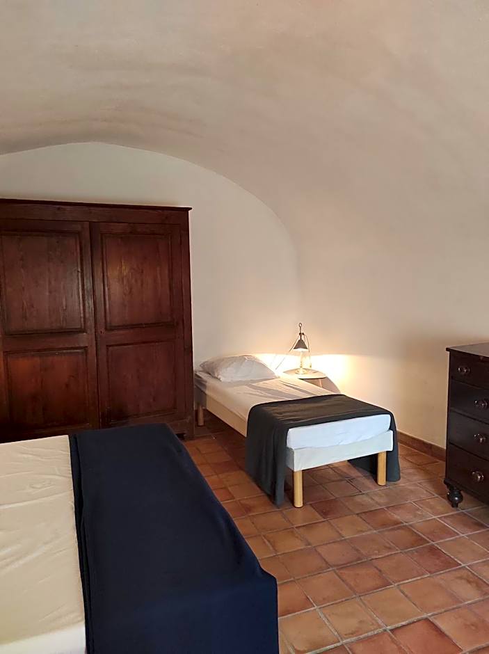 Logis Hôtel Restaurant Gîte La Bastide du Vébron