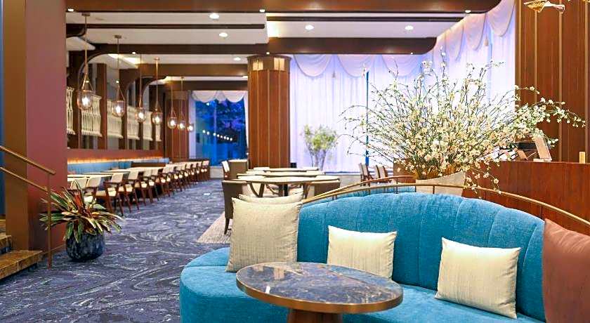 Hotel Springs Makuhari Premier