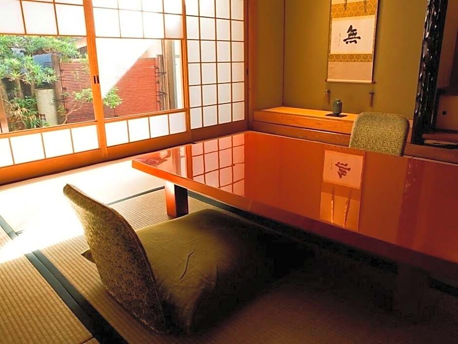 Mikuniya Ryokan