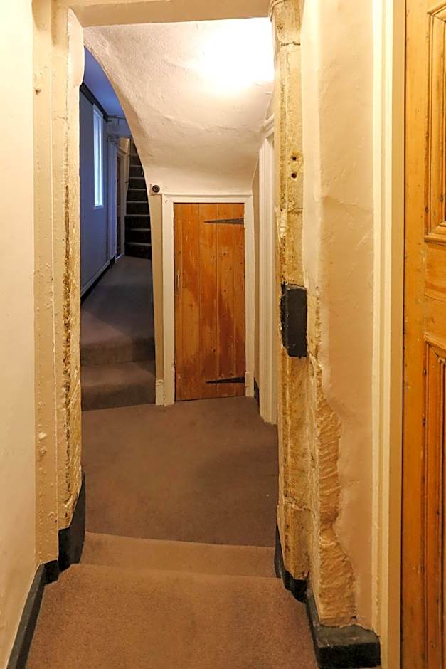 The Ancient Gatehouse & Rugantino Restaurant