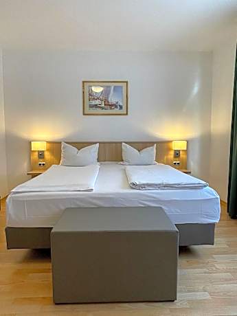 Triple Room with Shower