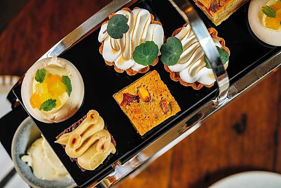 The Peacock at Rowsley