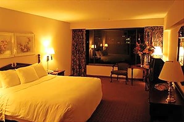 Avalon Hotel