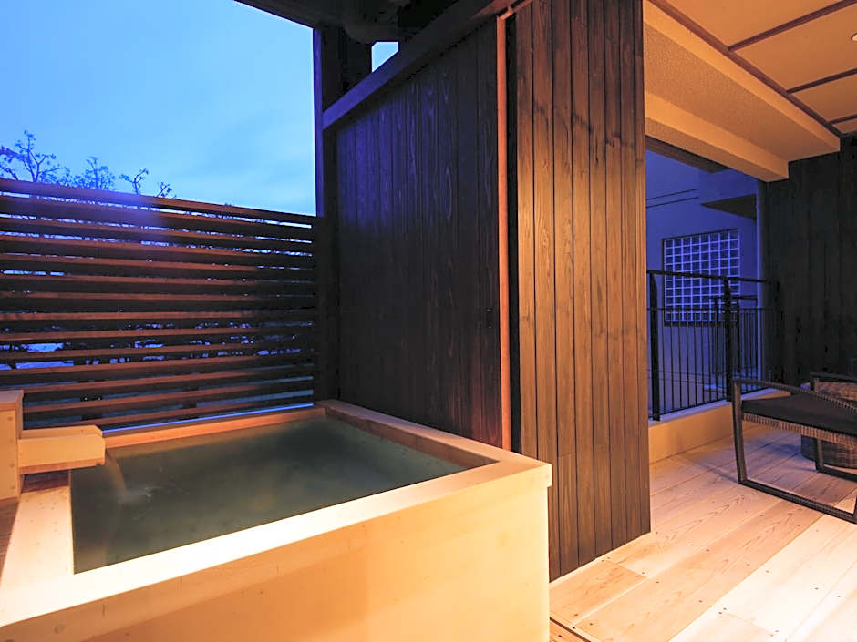 Awaji Hamarikyu Takumi