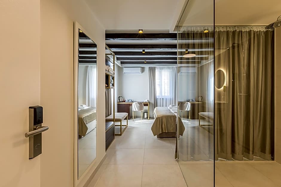 Sperone Hotel