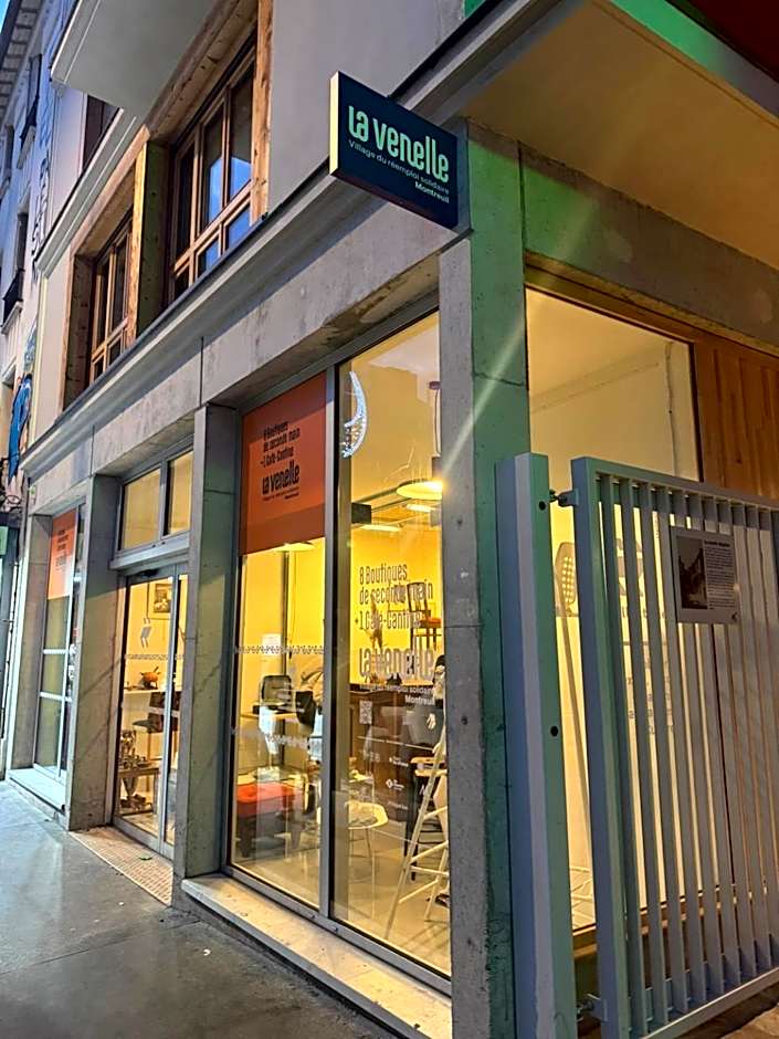 C'est La Vie Korean Style Minbak PARIS