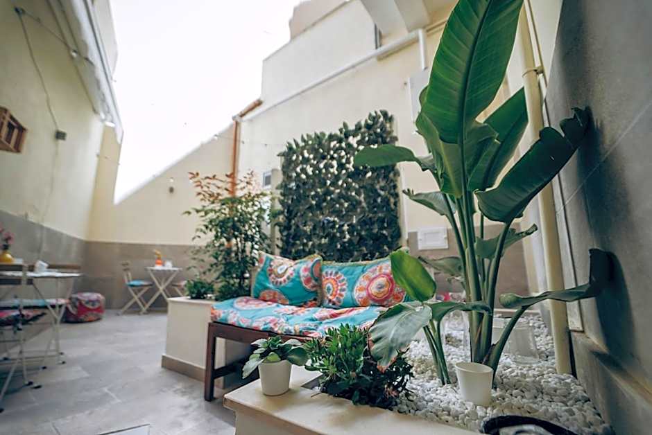 Dimora Fantasia Charme B&B