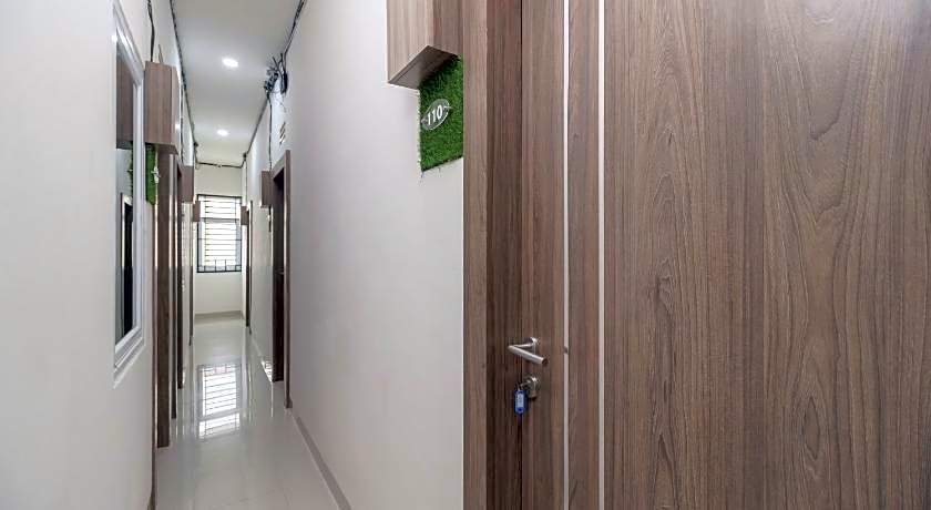 RedDoorz Plus @ Grand Tara Homestay Palembang