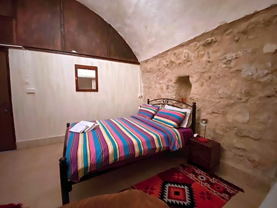 Antique guest house